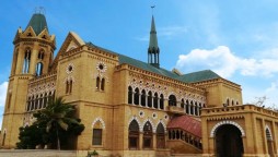 Tiktokers’ new shoot destination – Karachi’s Parks