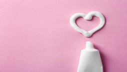 Eight Toothpaste Hacks