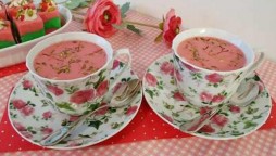 Kashmiri Chai: Make This Beautiful And Hot Pink Tea At Home