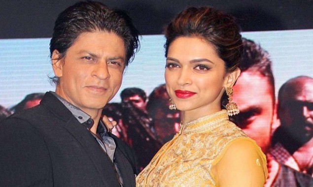 Fan Greet: Shah Rukh Khan and Deepika Padukone in Spain, new images of the actors appear