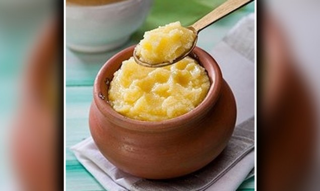 PM Imran interdicts authorities from hiking up ghee prices