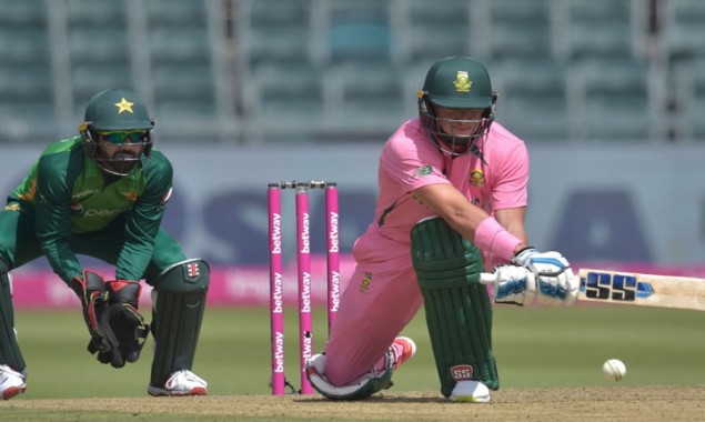 South Africa Wins By 17 Runs Against Pakistan In 2nd ODI