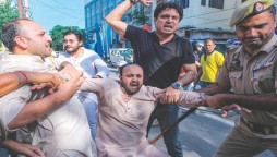 Indian Police Clamp Down On Journalists Of Occupied Kashmir