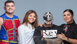Rey and Dominik Mysterio Became The First Father / Son Duo To Win WWE Gold.