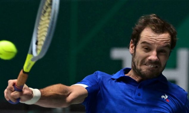 Sweden, France on song but Australia suffer on Davis Cup opening night