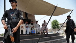 Policeman guarding polio team shot dead in Tank