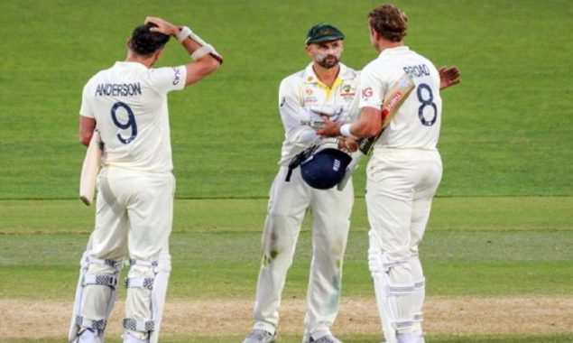 England face nervous wait as Covid threatens Ashes