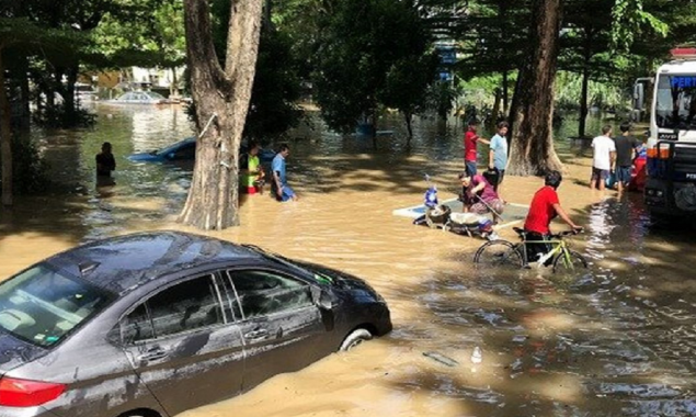 Toll rises, thousands evacuated: Malaysia hit by massive floods 