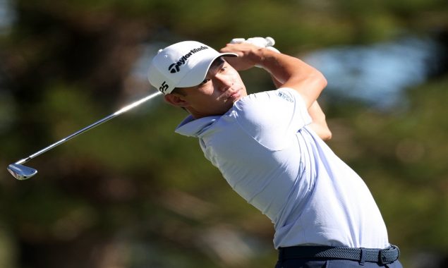 Morikawa tries to overtake Rahm for No. 1 in Hawaii