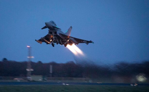 Two Russian fighter jets that breached Swedish airspace earlier this month “were armed with NUKES.”