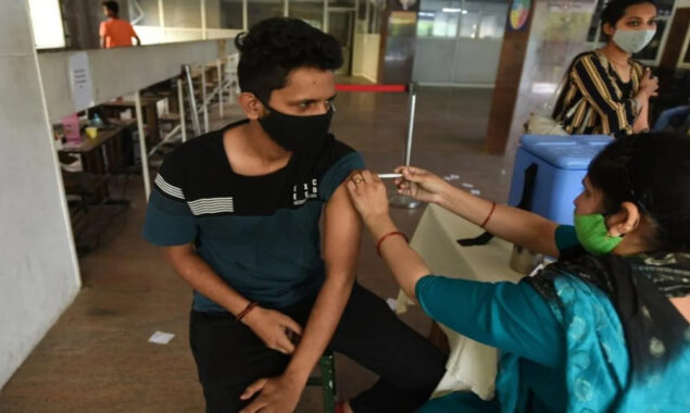 India reports 1,549 new COVID-19 cases