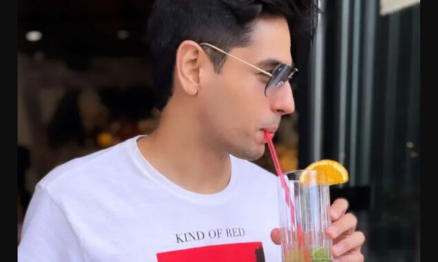 Sidharth Malhotra enjoys a tasty meal in Turkey