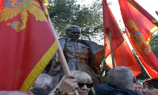 Thousands mark late Yugoslav leader Tito’s birth anniversary