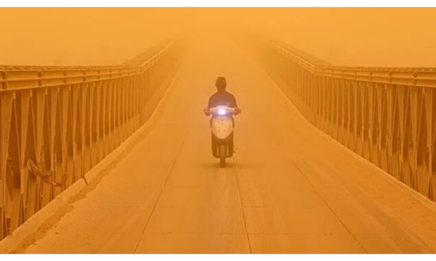 Thousands hospitalised as latest sandstorm brings Iraq to standstill