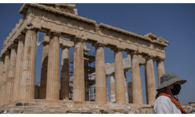 Greece to drop most mask restrictions from June 1