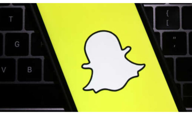 Stock markets mixed as traders weigh dark outlook