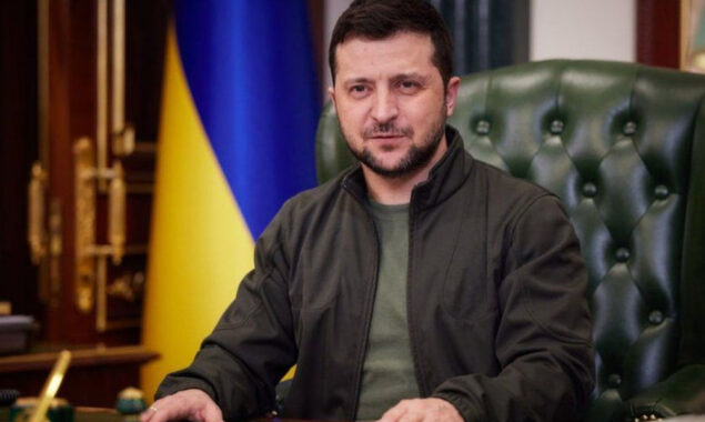 Zelensky visits Ukraine’s east for first time since invasion