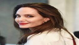 Angelina Jolie makes an unexpected visit to Ukraine, meets kids and volunteers