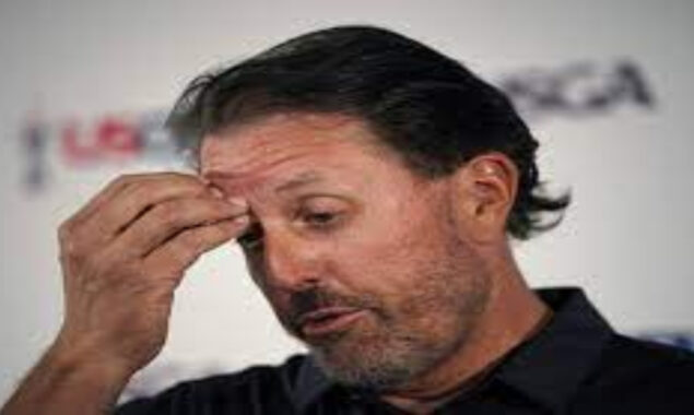 Mickelson offers compassion as 9/11 families slam move