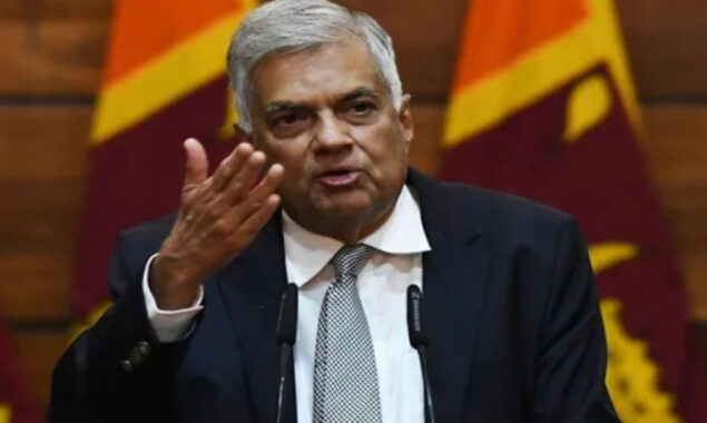 Sri Lankan PM Wickremesinghe begins talks with IMF delegation