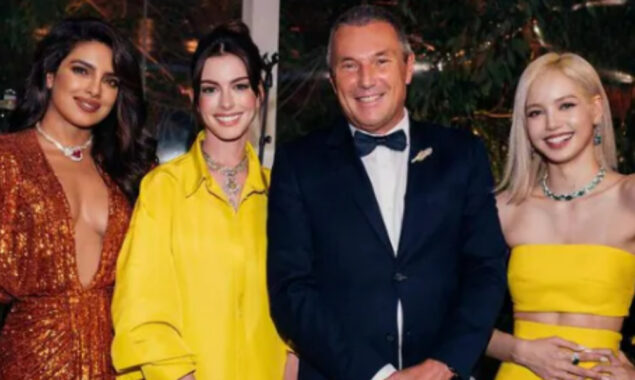 Anne Hathaway shares a pic with Priyanka Chopra