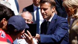 Macron
