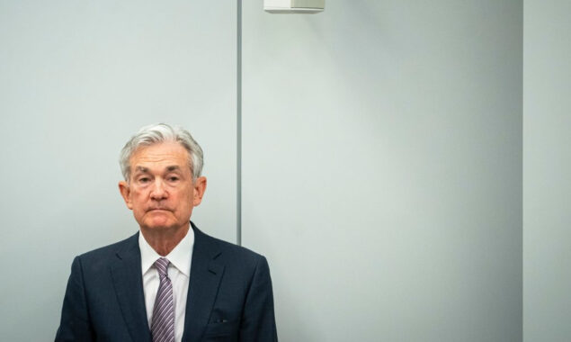 Jay Powell warns of a US recession