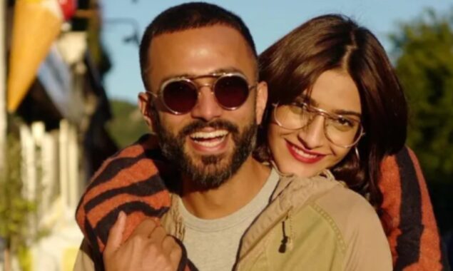 Sonam Kapoor shows off photos of her baby shower