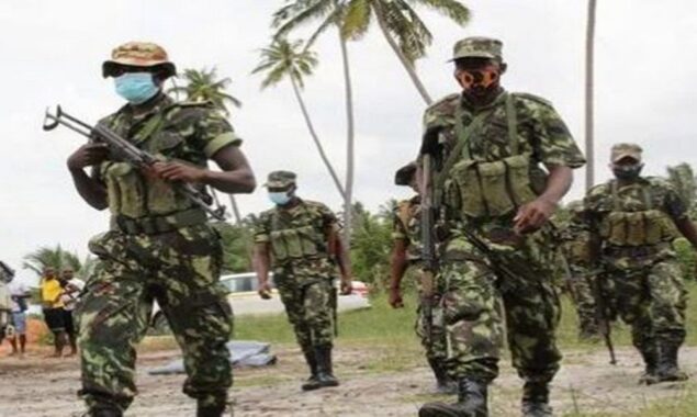 Rebels kill 10 in eastern DR Congo