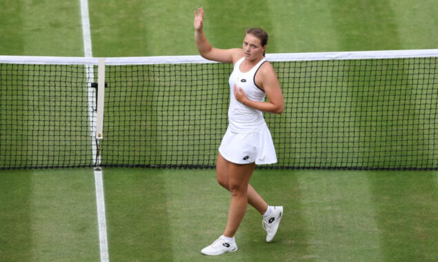 Niemeier sorry for taking Watson out of Wimbledon