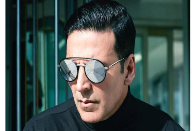 Akshay Kumar looks uber-cool in his new post featured in the rain