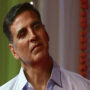 Akshay Kumar grooves to ‘Main Khiladi Tu Anari’ after 28 years