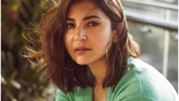 Anushka Sharma laughs at her thin eyebrows