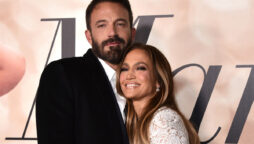 Jennifer Lopez is back on stage after secretly marrying Ben Affleck
