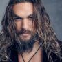 Jason Momoa stuns passengers on a flight