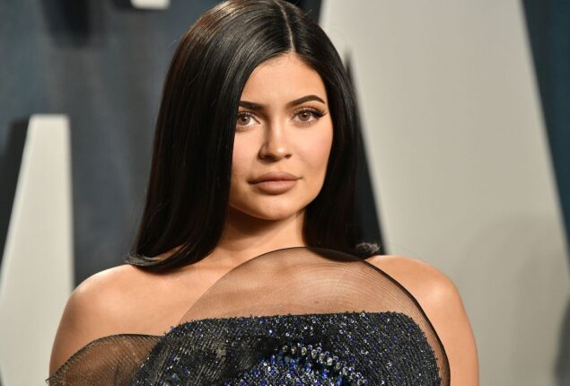 Kylie Jenner isn’t ready to reveal her son’s name