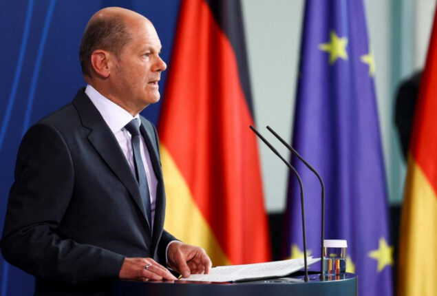 German weapons have an impact in eastern Ukraine says Scholz