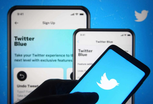 Twitter Blue subscribers can now start changing their tweets