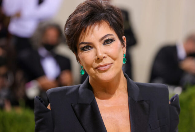 Kris Jenner wishes birthday to Robert Kardashian
