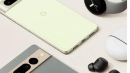 Google Pixel 7 face unlock