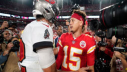 Patrick Mahomes throws three touchdown, win over Buccaneers
