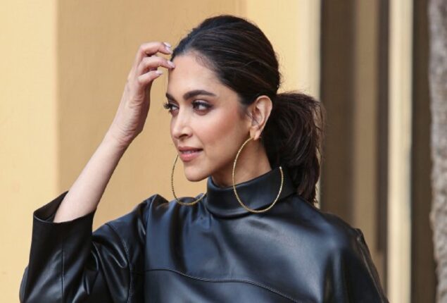 Deepika Padukone poses with her proud parents for a photo during Paris Fashion Week: PIC