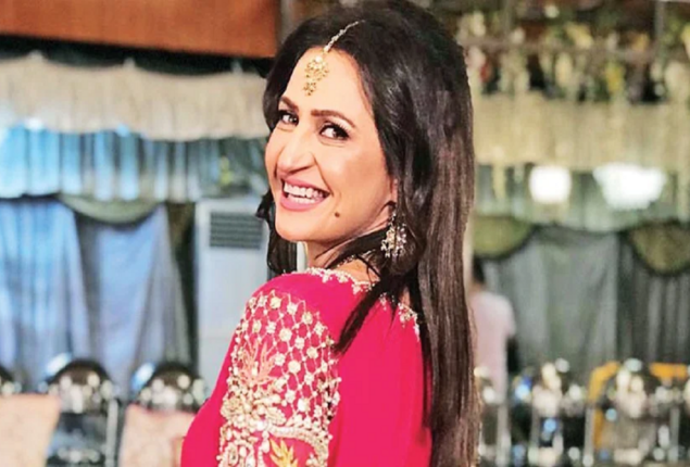 What Keeps Tara Mahmood Single?