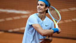 Paris Masters: Musetti defeats Ruud and advances to the quarterfinals