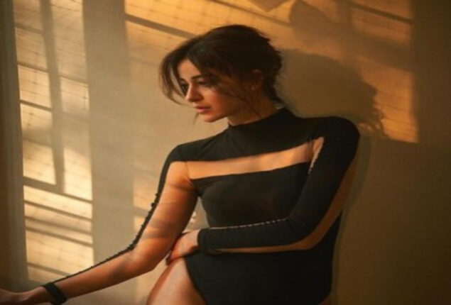 Ananya Panday looks excruciatingly gorgeous in new photo shoot