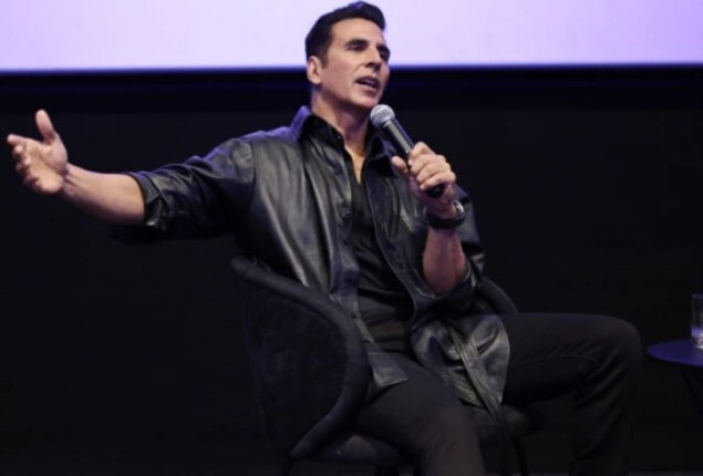 Akshay Kumar responds to allegation of charging 50-100 crore per film
