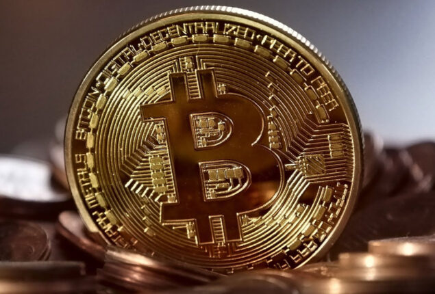 BTC Price Prediction: Today’s Bitcoin Price, 12th Dec 2022