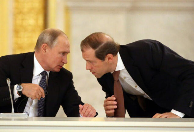 Vladimir Putin scolds Denis Manturov for ‘fooling around’