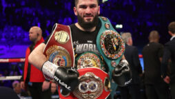 Artur Beterbiev heavyweight
