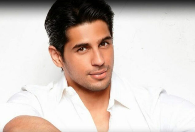 Does Siddharth Malhotra  have Kiara Advani on his speed dial list?